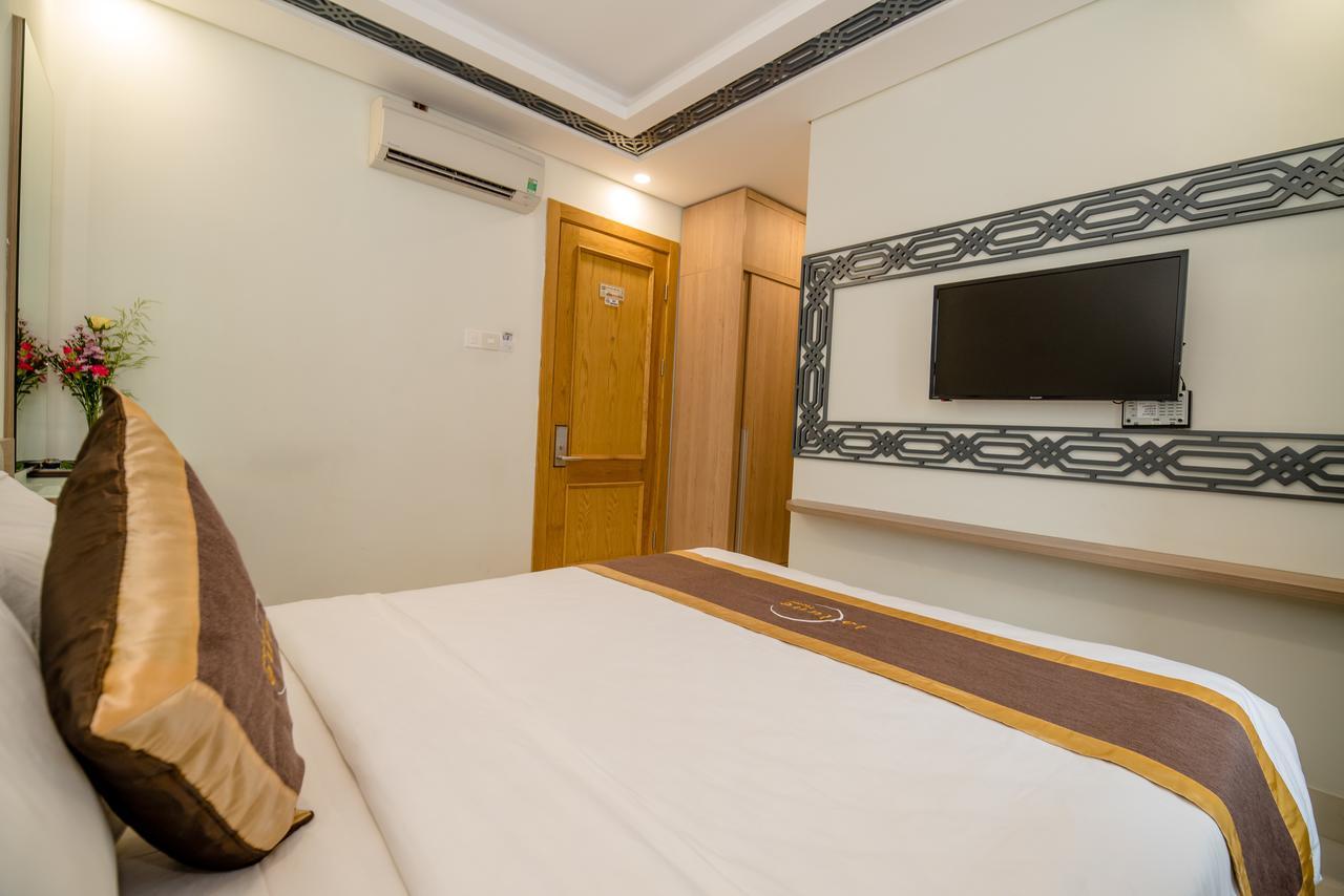 Hong Phuc Hotel 4 Da Nang Exterior foto